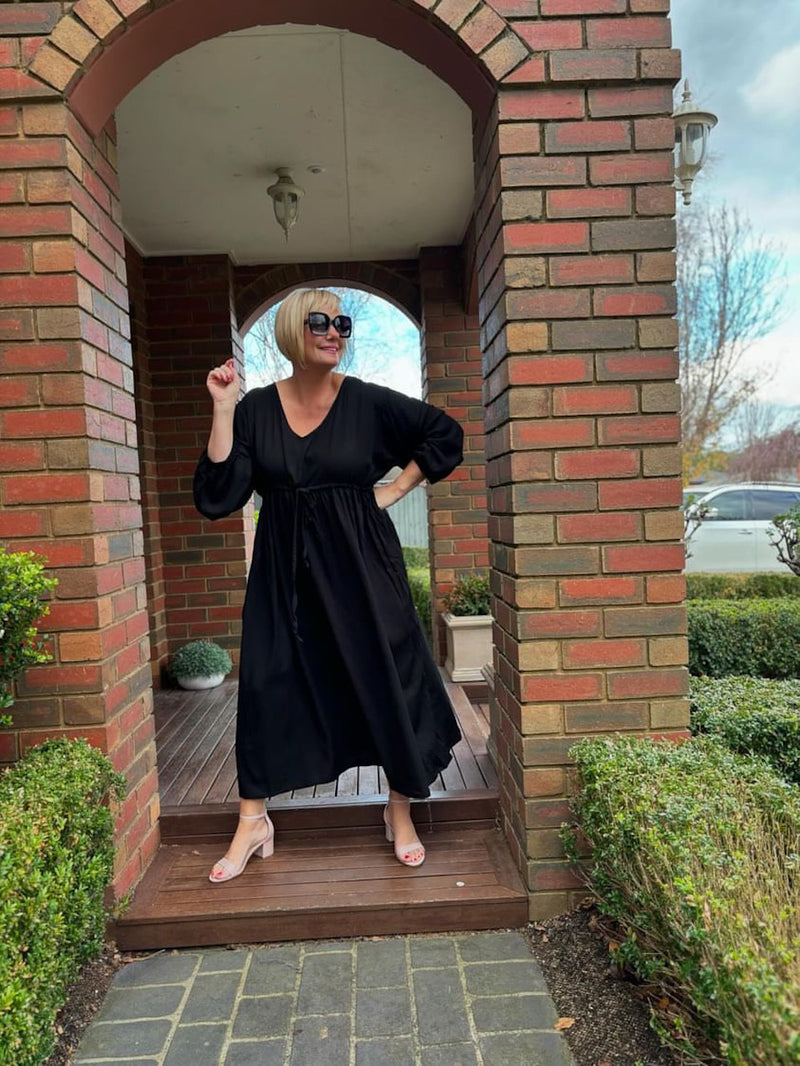 Audrey Long Sleeve Maxi in Black