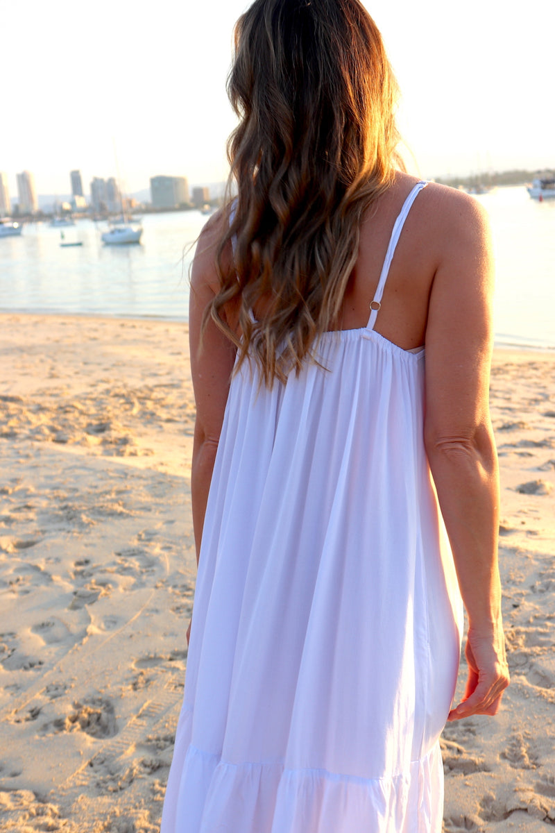 Oasis Dress in White