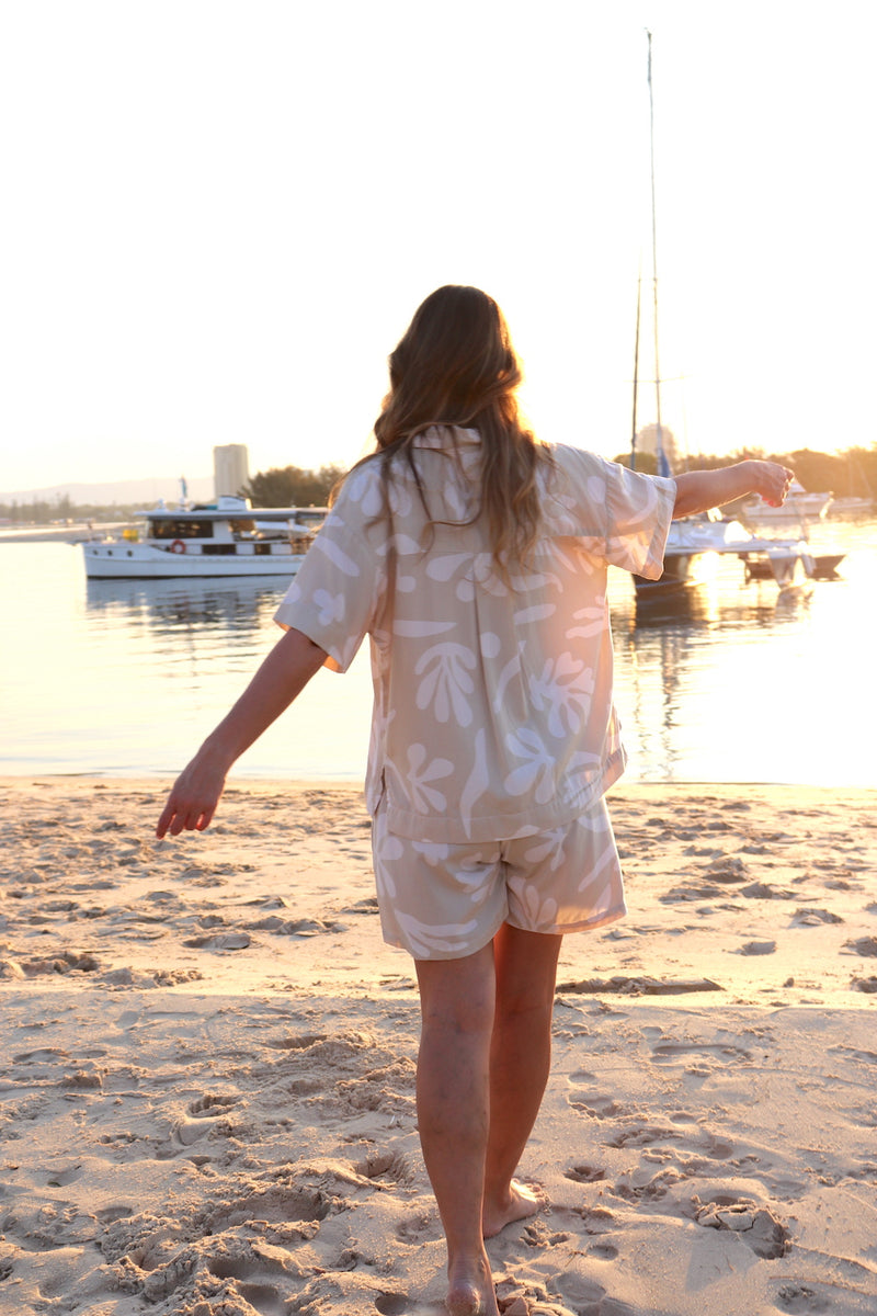 Lighthouse Shirt in Reef Taupe