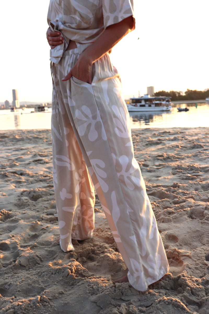 Lighthouse Pants in Reef Taupe