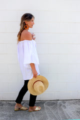 Hermosa On or off the Shoulders Top in White