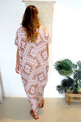 Island Holiday High Low Dress In Malta Mocha