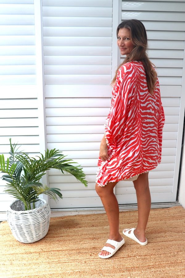 Short Pom Pom Kaftan in Zebra Coral