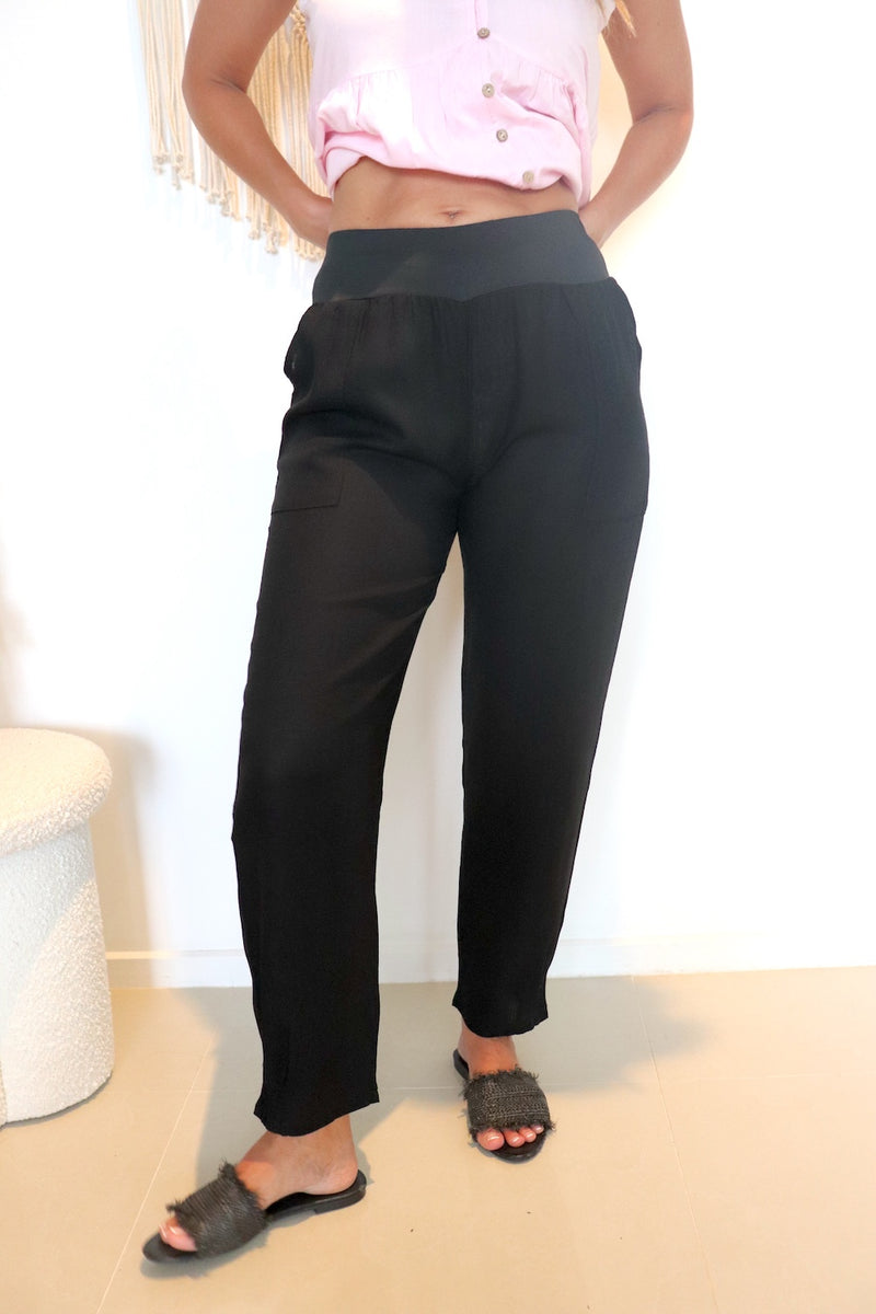 Resort Linen Blend Pant in Black