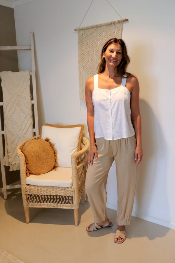 Resort Linen Blend Pant in Sand