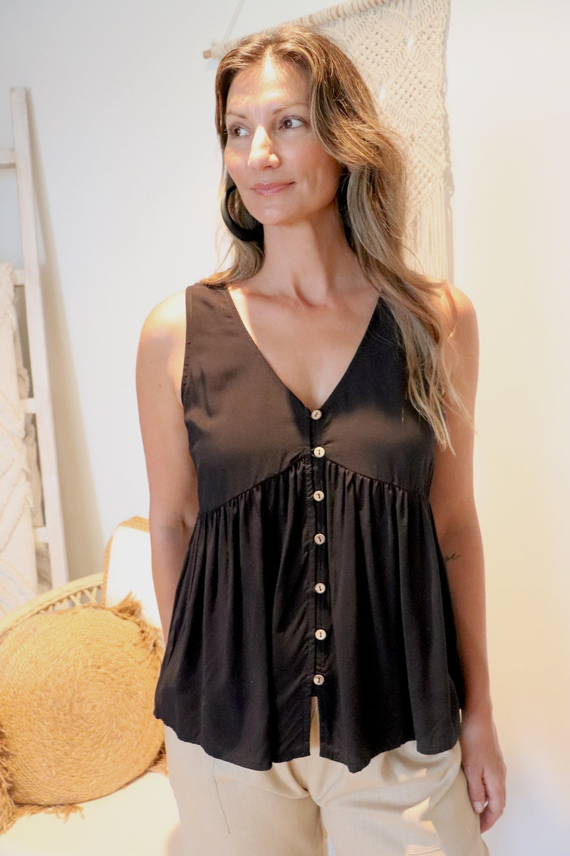 Airlie Beach Top in Black