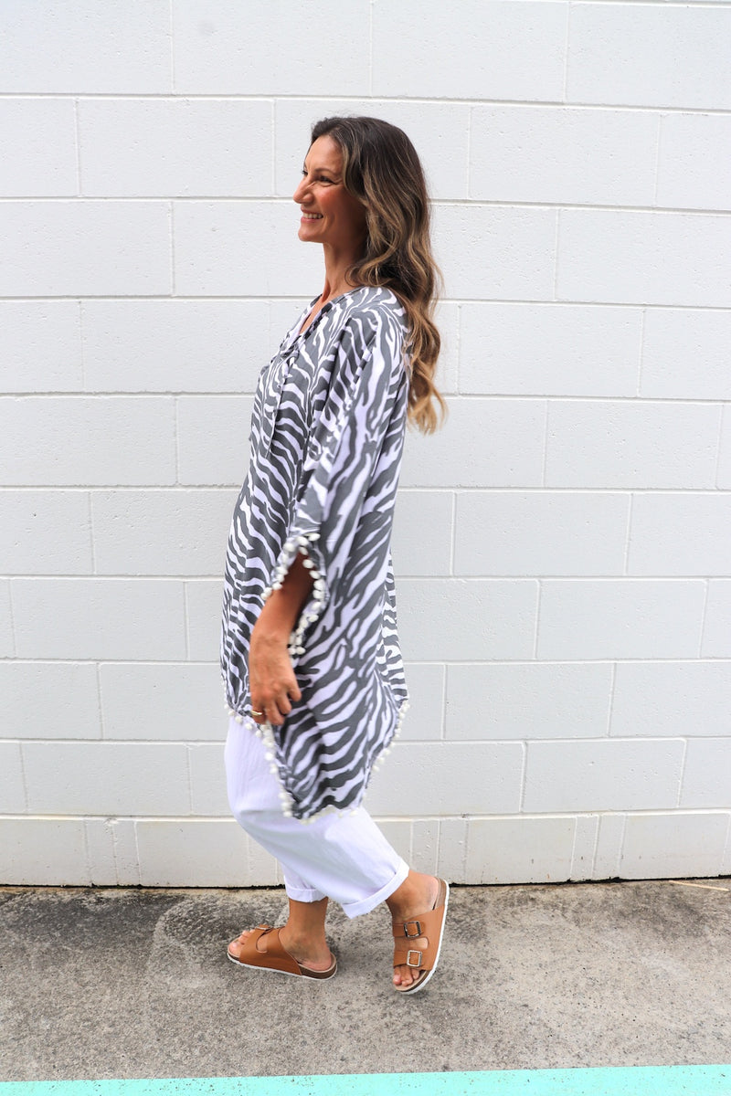 Short Pom Pom Kaftan in Zebra Grey