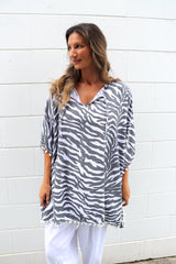 Short Pom Pom Kaftan in Zebra Grey