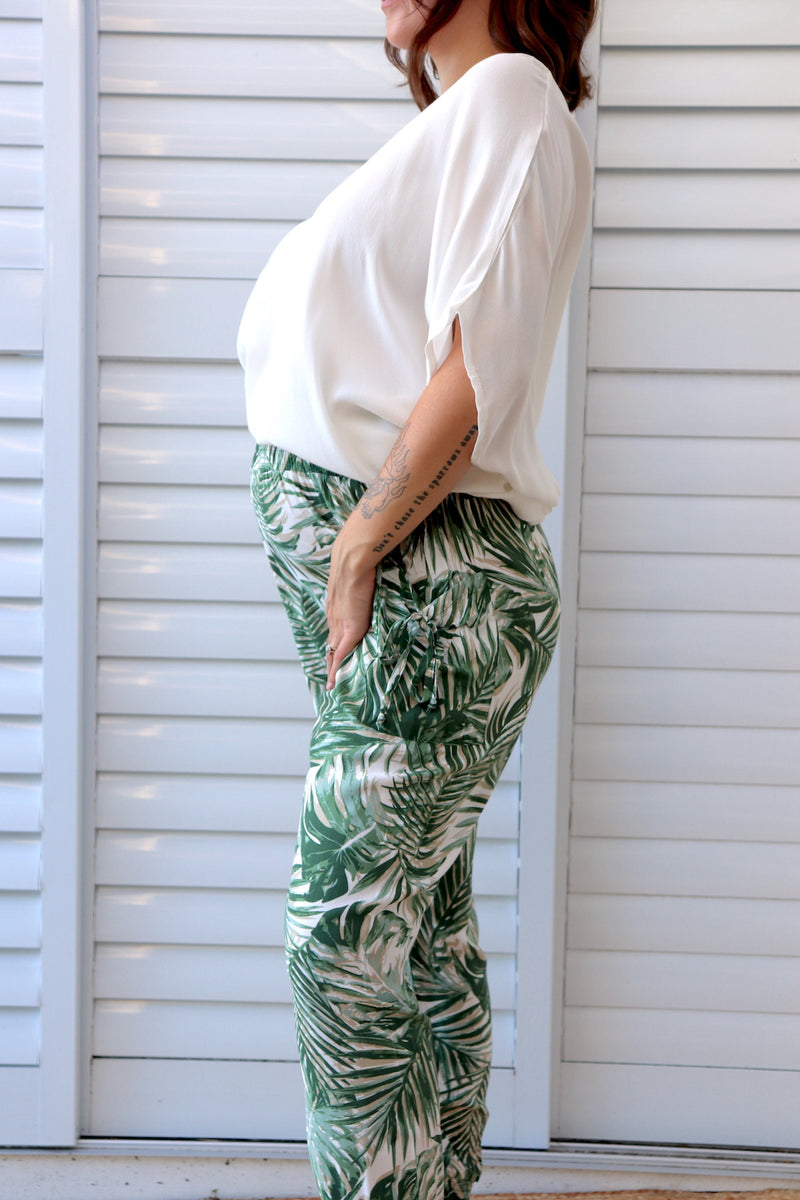 Hayman Pant in Queen Palm