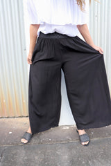 Willow Pant in Black