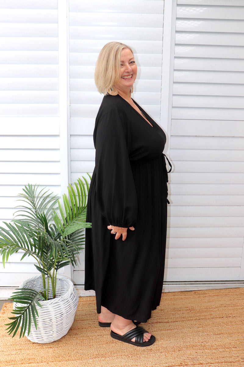 Audrey Long Sleeve Maxi in Black