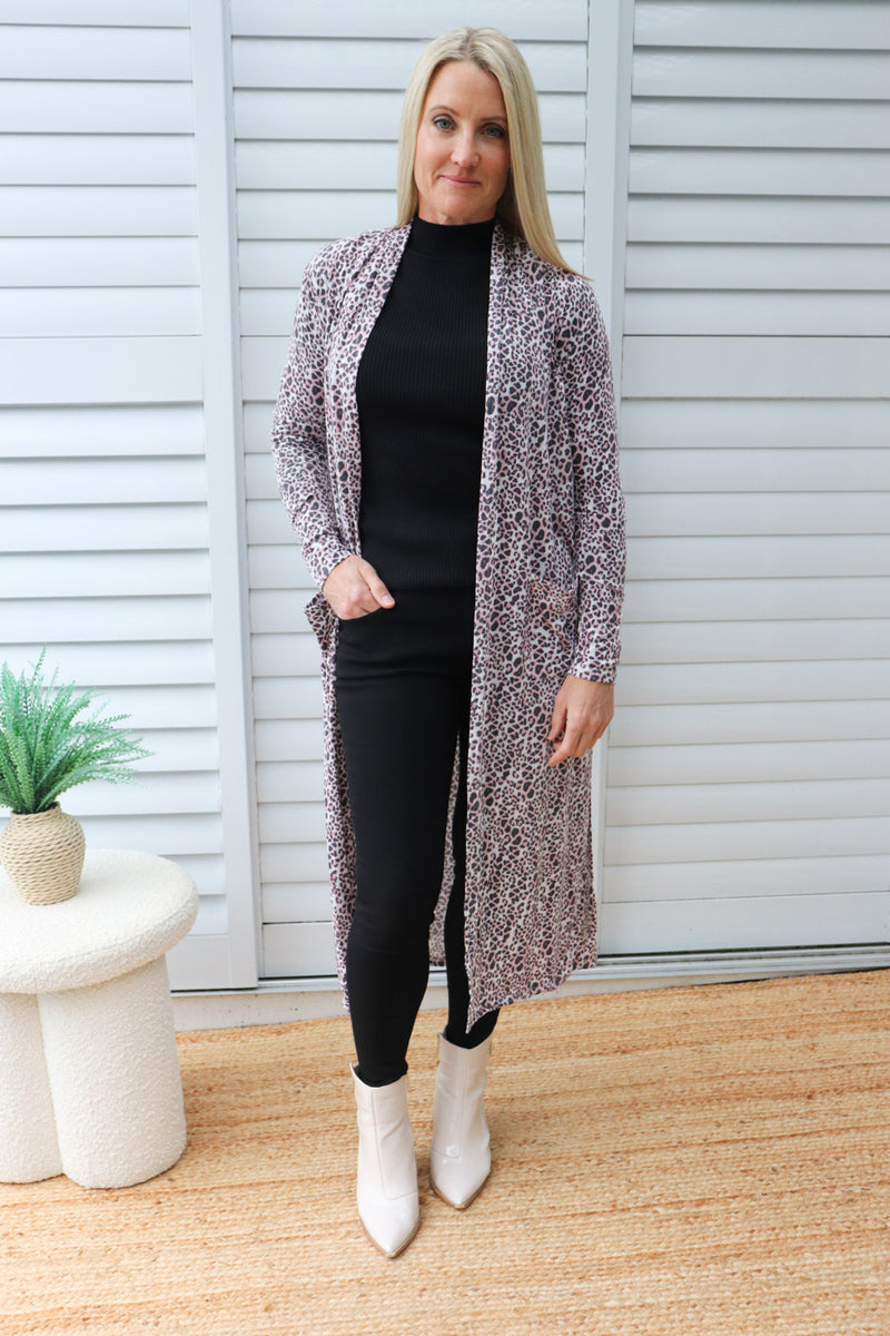 Travel Cardi in Leopard