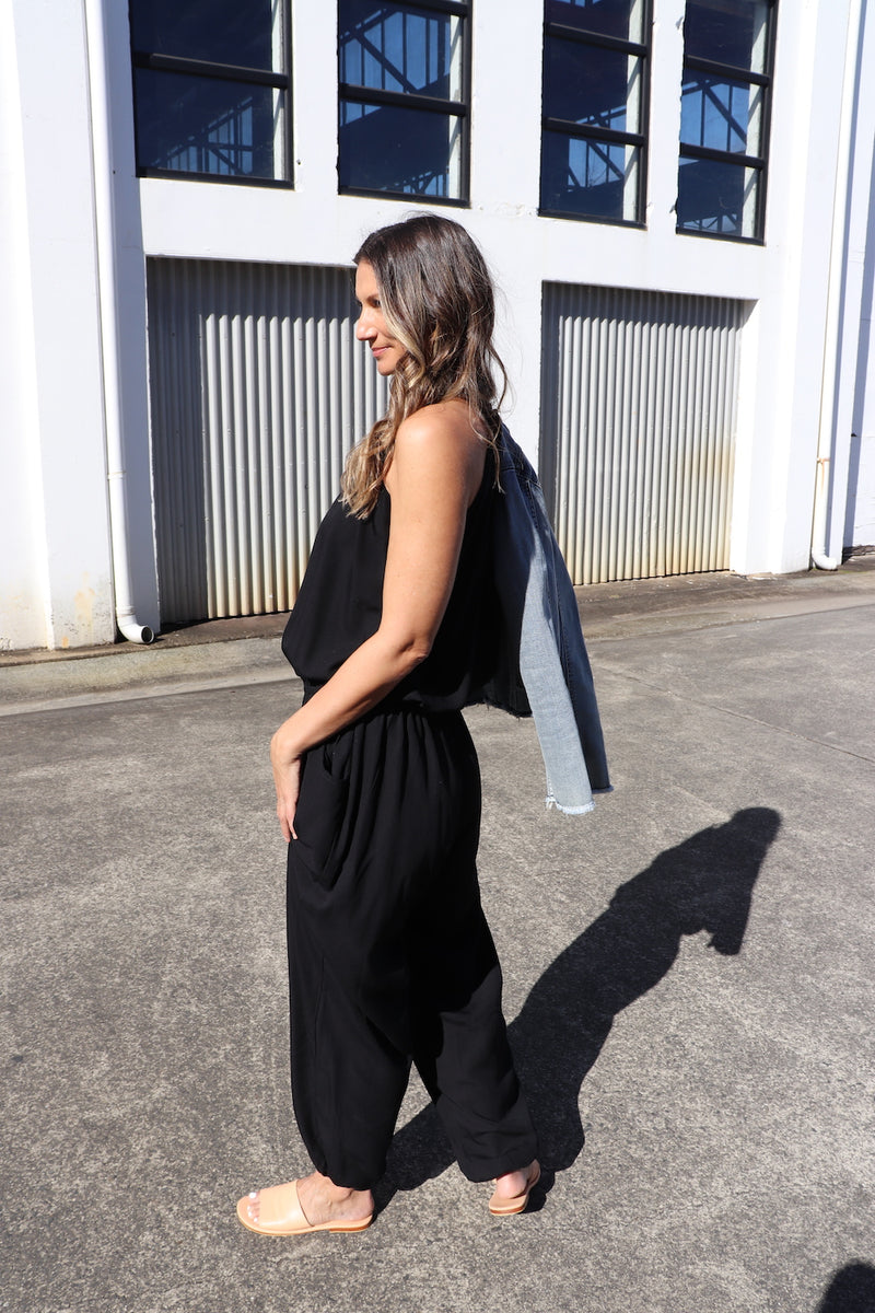 Tahiti Long Jumpsuit in Black