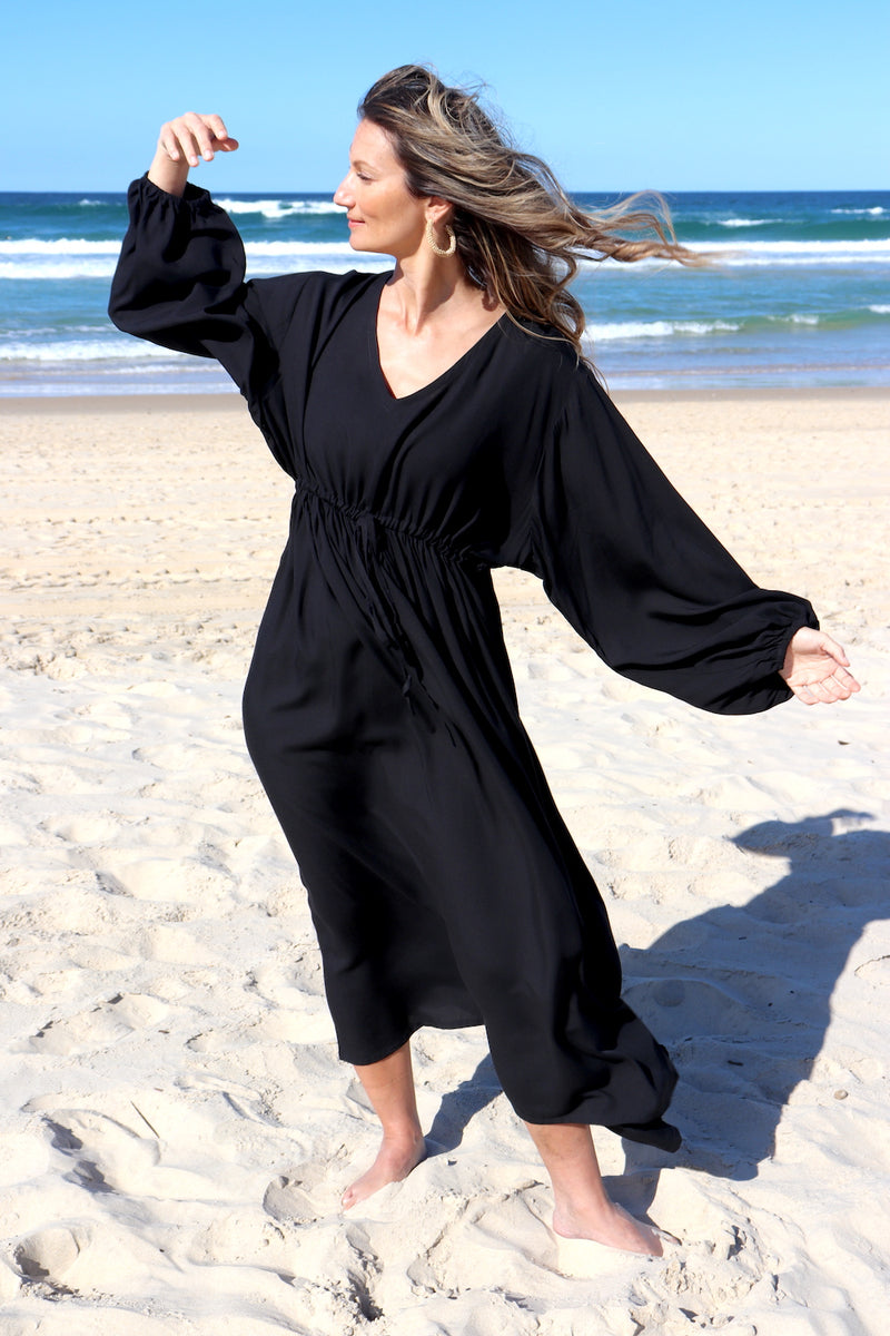 Audrey Long Sleeve Maxi in Black