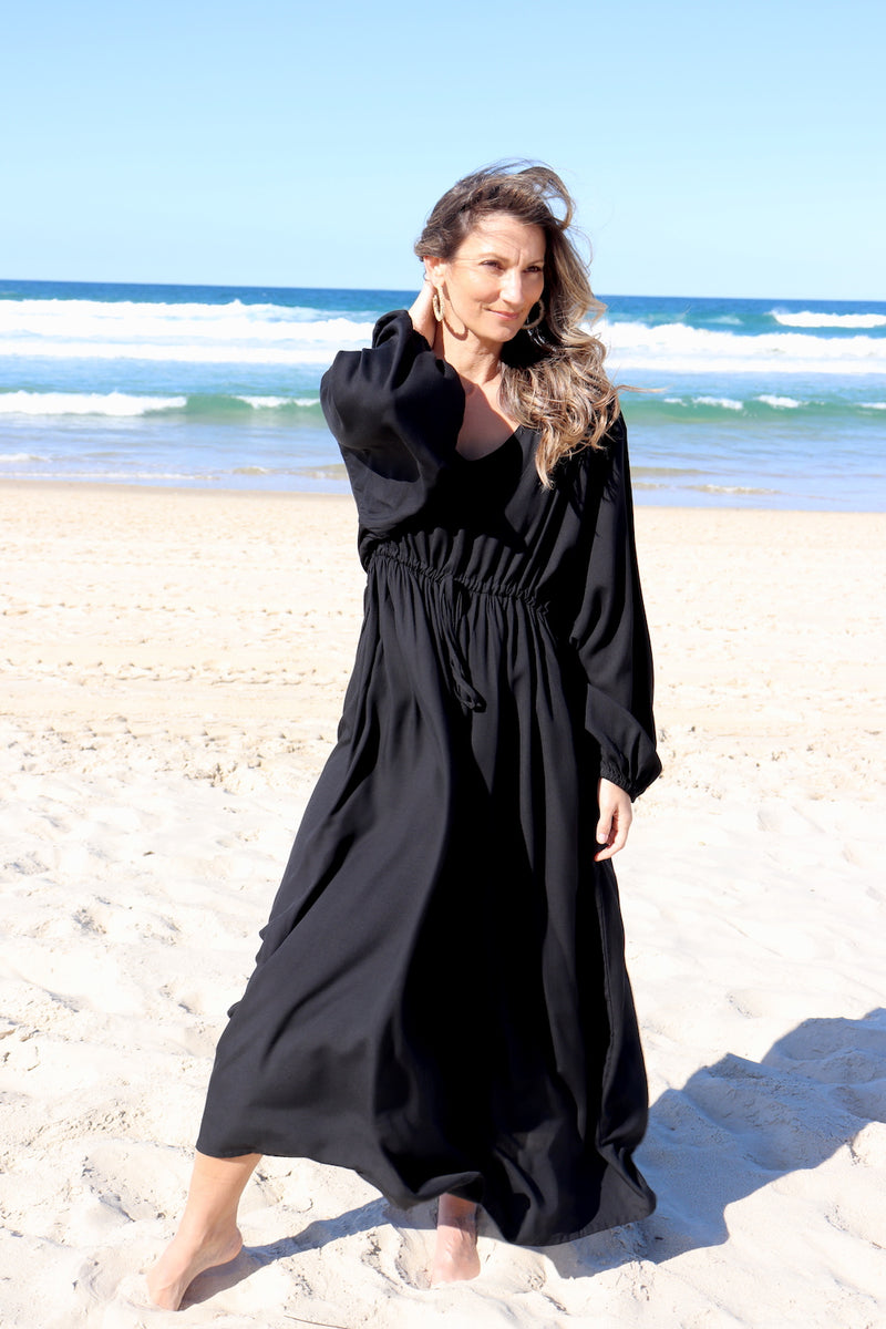 Audrey Long Sleeve Maxi in Black