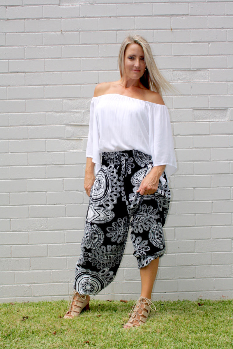 Harem Elastic Long Pant In B & W Spectacular